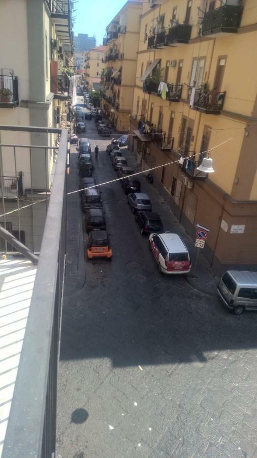 B&B Anny Napoli Bagian luar foto